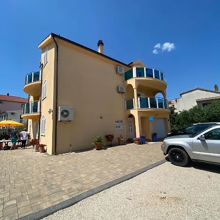 Apartment Meri *